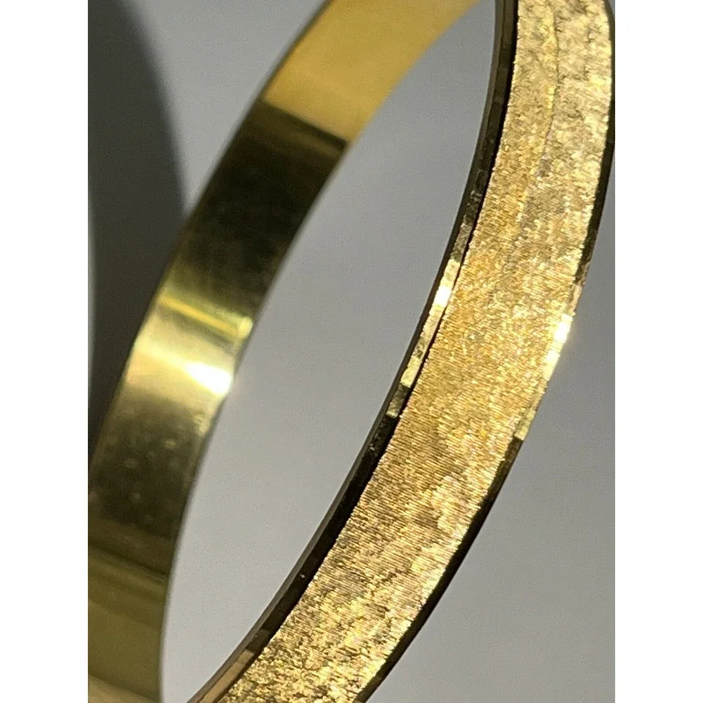 Vintage Napier Brushed Gold Tone Bangle Bracelet -‎ Diamond Cut - Signed